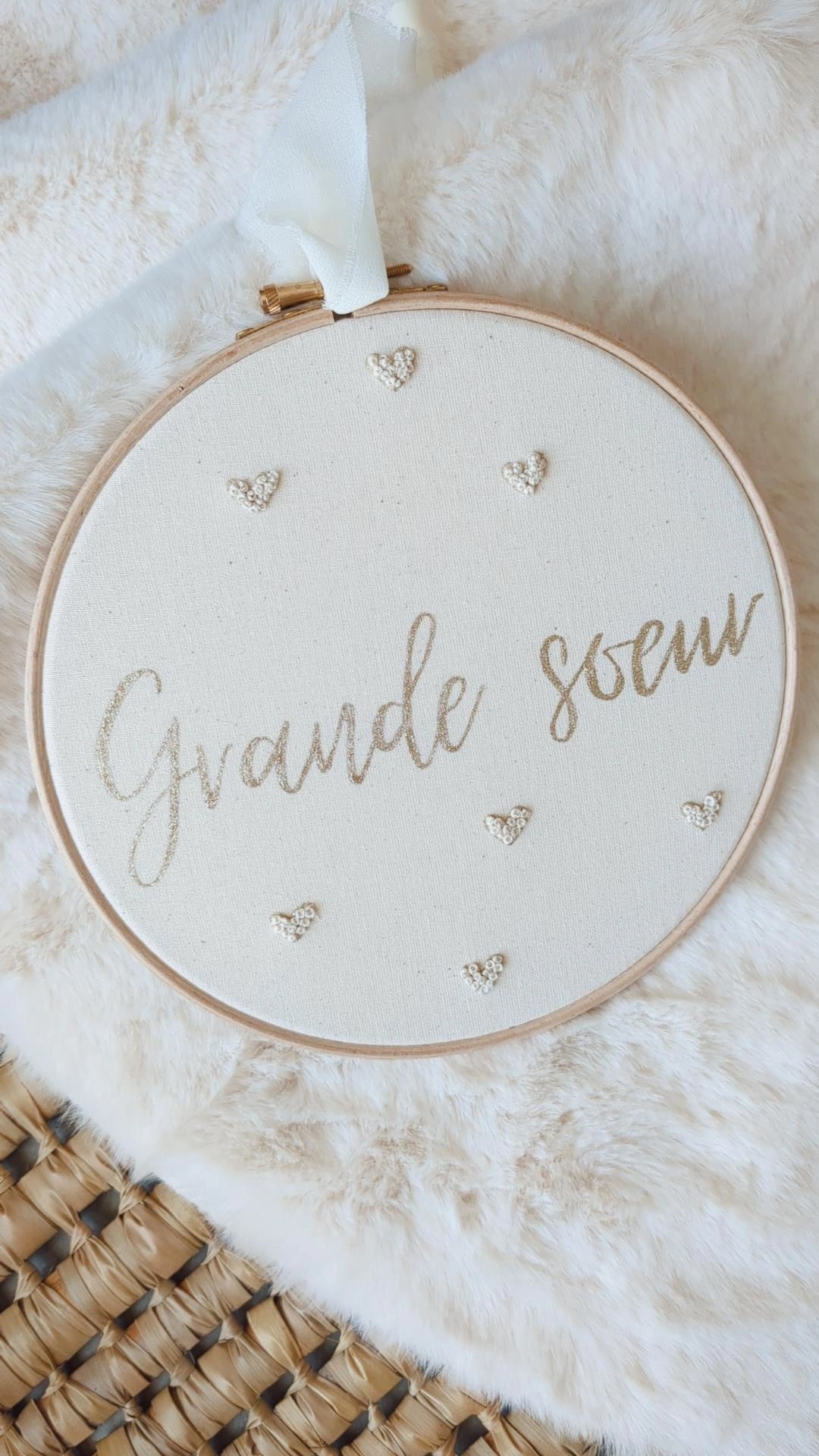 Tambour Grand frère/Grande soeur • Tambour peint et brodé pour annonce grossesse