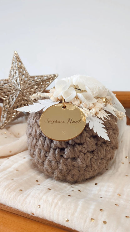 Boule de Noël au crochet et fleurs séchées • Boule de Noël de luxe • Boule de Noël Mon premier Noël