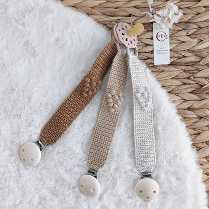 Patron attache tétine cœur au crochet • Je crochète l'attache tétine de mon bébé